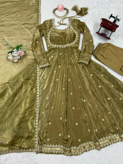 Lilac Fendy Silk Embroidery Work Anarkali Suit