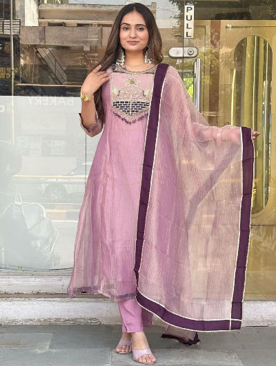 Lilac Pink Embroidered 3-Piece Anarkali Asian Suit