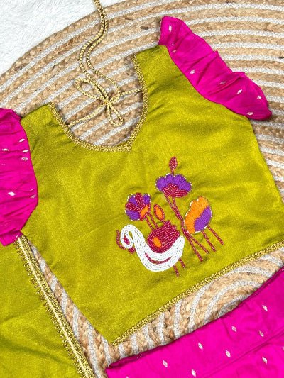 Kids Pink & Green Chinon Tissue Silk Thread Work Lehenga Choli - BONYHUBLehangas