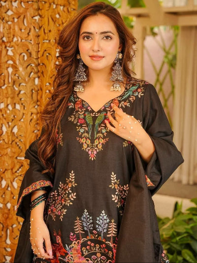 Black Rayon Thread Embroidery Work Farshi Salwar Suit