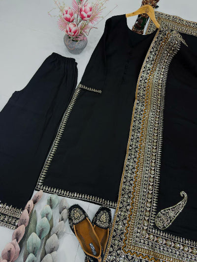 Black Rich Embroidery Sequins Straight Suit