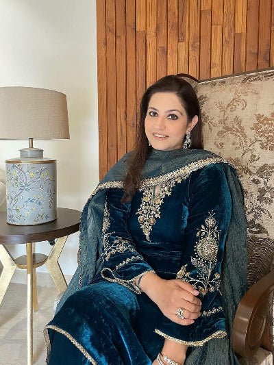 Turquoise Blue Velvet Rich Embroidered Suit Set - BONYHUBSALWAR KAMEEZ