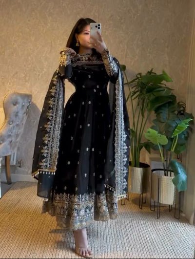 Classic Black Georgette Flair Embroidery Anarkali Set - BONYHUBSALWAR KAMEEZ