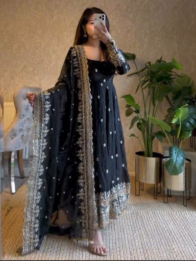Classic Black Georgette Flair Embroidery Anarkali Set - BONYHUBSALWAR KAMEEZ