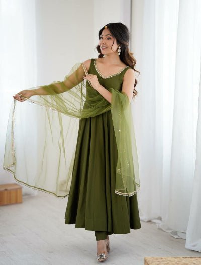 Deep Olive Green Roman Silk Chanderi Anarkali Suit Set - BONYHUBSALWAR KAMEEZ