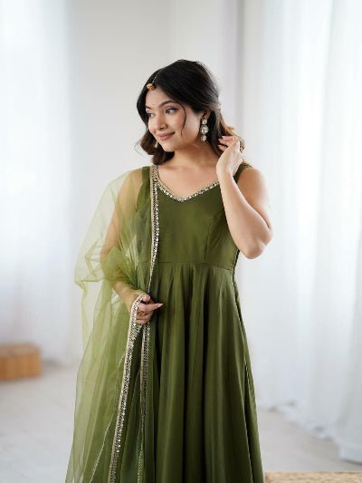 Deep Olive Green Roman Silk Chanderi Anarkali Suit Set - BONYHUBSALWAR KAMEEZ