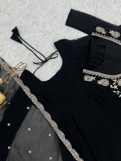 Black Georgette Embroidered Zari Work Anarkali Suit