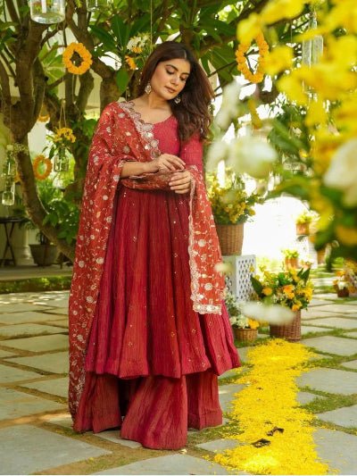 Rusty Pink & Red Shaded Embroidery Work Anarkali Suit Set - BONYHUBSALWAR KAMEEZ