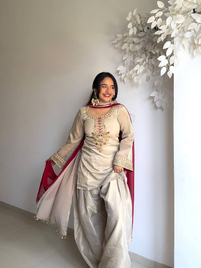 Gold Ivory Organza Embroidered Farshi Salwar Suit