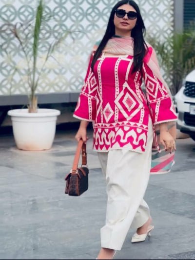 Pink &amp; White Pure Crepe Digital Print Salwar Suit Set - BONYHUBSALWAR KAMEEZ