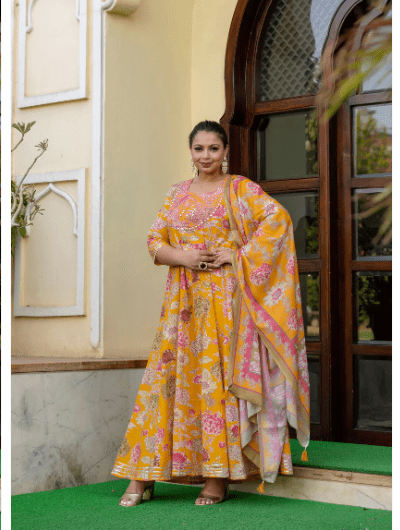 Plus size Mustard Embroidered Anarkali Kurta & Dupatta Set - BONYHUBSALWAR KAMEEZ