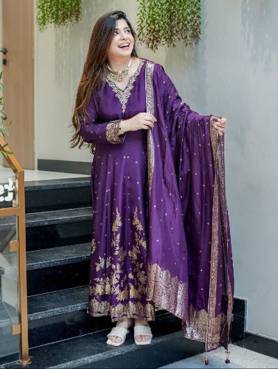 Purple Banarasi Handwork Anarkali Suit UK Next Day - BONYHUBSALWAR KAMEEZ