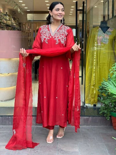 Red Chanderi Embroidery Work Salwar Suit Set - BONYHUBSALWAR KAMEEZ