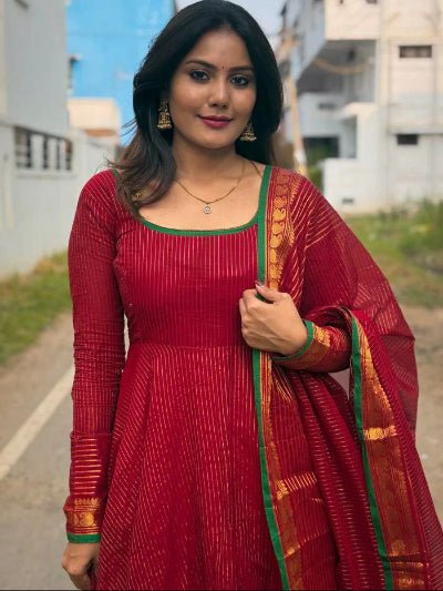 Red Kota Banarasi Full Sleeves Anarkali Dupatta 2pc - BONYHUBSALWAR KAMEEZ