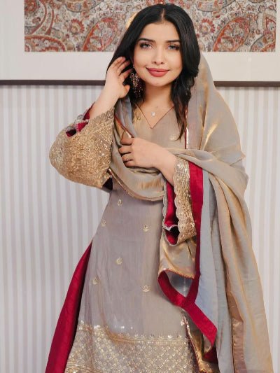 Red & Metallic Gold Kurti, Lehenga Skirt With Dupatta - BONYHUBSALWAR KAMEEZ