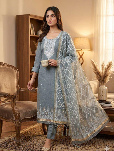 Plus Size Cotton Woven Straight Suit Set