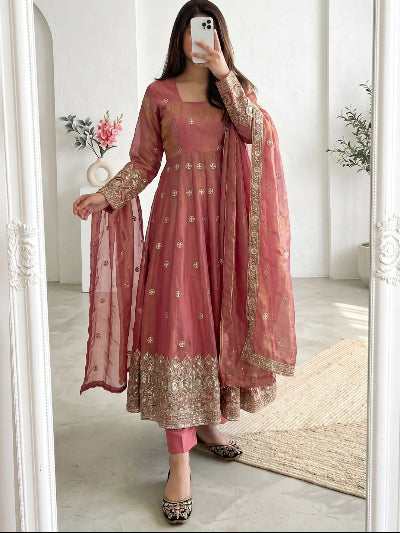 Dusty Rose Pink Gold Embroidered Women&