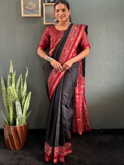 Black &amp; Red 10 Sec Ready-to-Wear Gown Saree