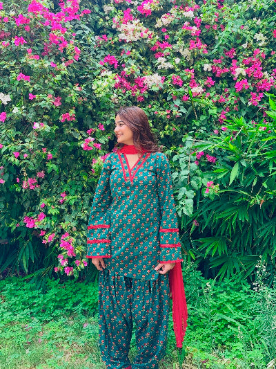 Green Floral Print Farshi Suit Set with Nazmin Dupatta
