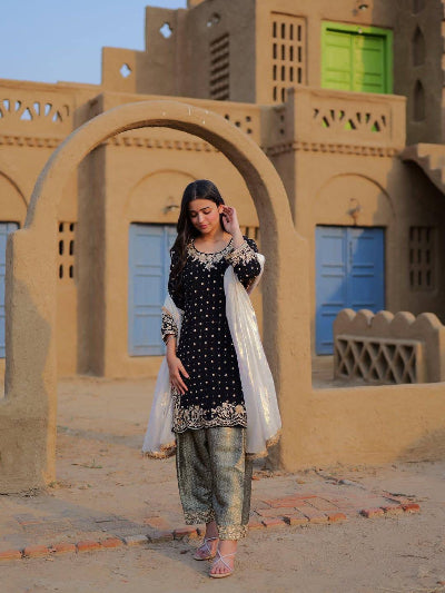 Black Velvet Gold Jacquard Silk Embroidered Suit Set