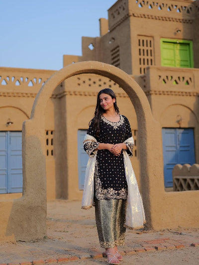 Black Velvet Gold Jacquard Silk Embroidered Suit Set