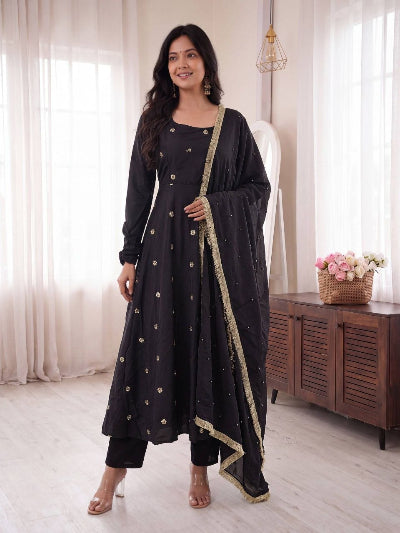 Black Crepe Silk Embroidered Anarkali Suit Set