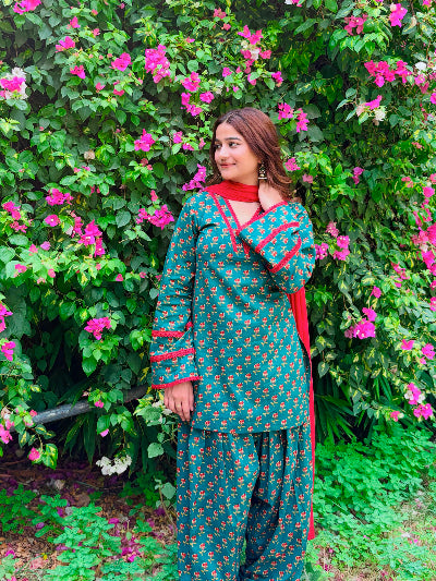 Green Floral Print Farshi Suit Set with Nazmin Dupatta