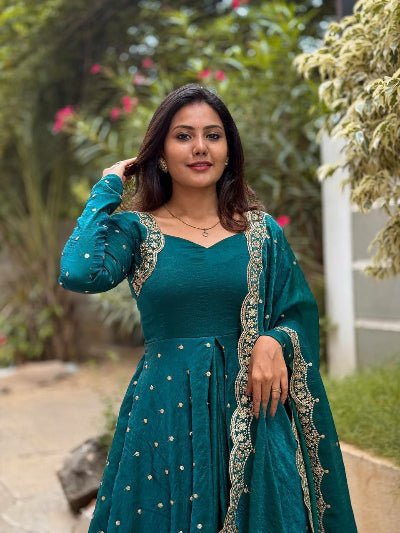 Turquoise Green Embroidered Anarkali Suit Set - BONYHUBSALWAR KAMEEZ