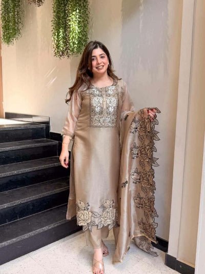 Warm Beige Elegant Kurta Set with Lace Work - BONYHUBSALWAR KAMEEZ