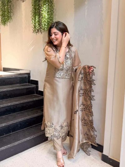 Warm Beige Elegant Kurta Set with Lace Work - BONYHUBSALWAR KAMEEZ