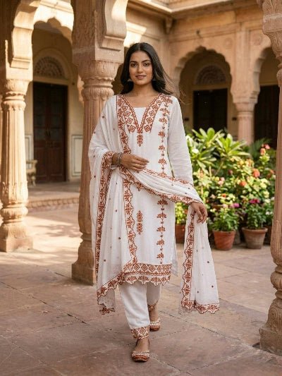 White Embroidered Georgette Thread Work Suit Set - BONYHUBSALWAR KAMEEZ