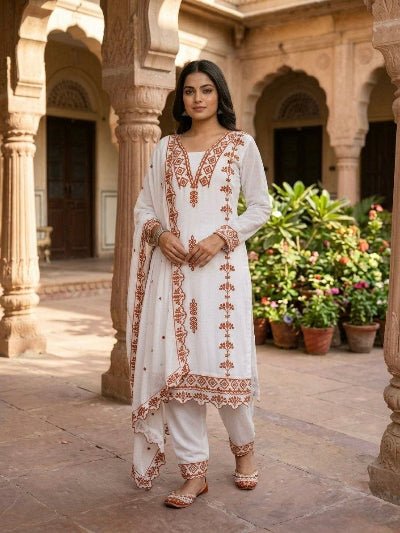 White Embroidered Georgette Thread Work Suit Set - BONYHUBSALWAR KAMEEZ