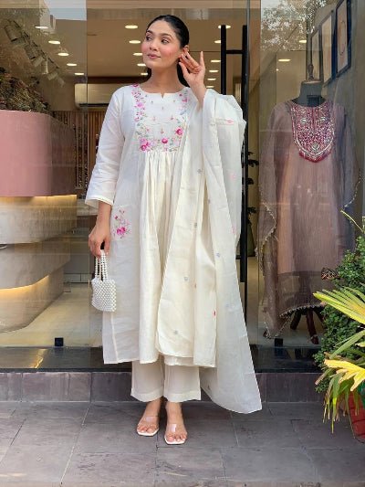 White Luxury Cotton Anarkali Suit Set - BONYHUBSALWAR KAMEEZ