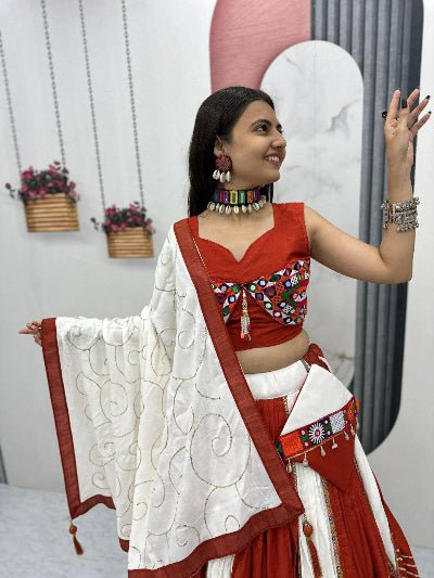 White & Red Gamathi work Lehenga Choli Set - BONYHUBSALWAR KAMEEZ
