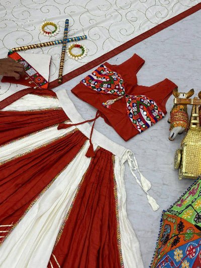 White & Red Gamathi work Lehenga Choli Set - BONYHUBSALWAR KAMEEZ