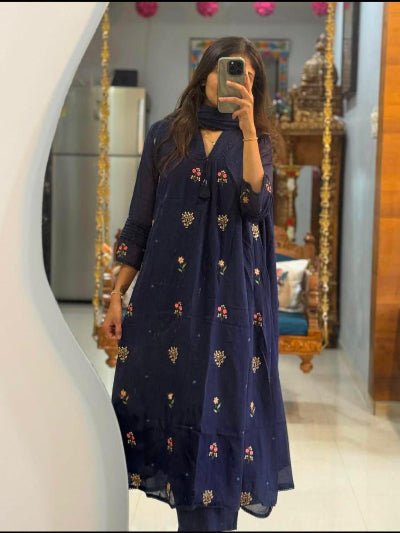 Women's Navy Blue Cotton Embroidered Anarkali Suit - BONYHUBSALWAR KAMEEZ