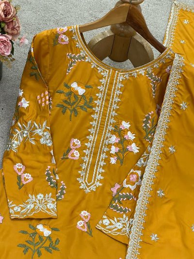 Yellow & Pastel Green Floral Embroidered Farshi Suit Set - BONYHUBSALWAR KAMEEZ