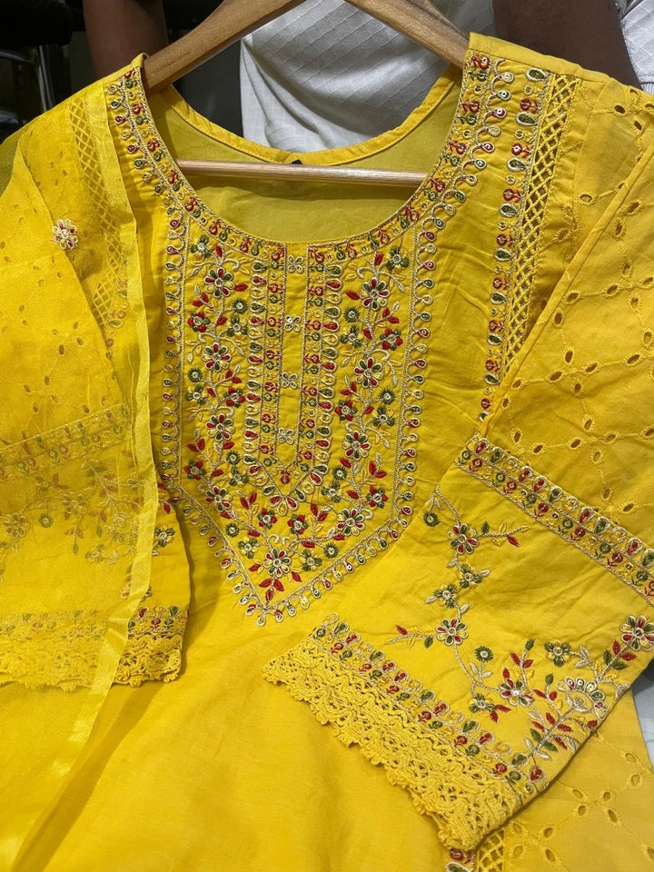 Yellow Schiffli Cotton Kurti, Pant and Dupatta UK Next Day - BONYHUBSALWAR KAMEEZ